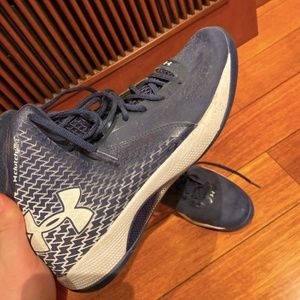 Under Armour Sneakers